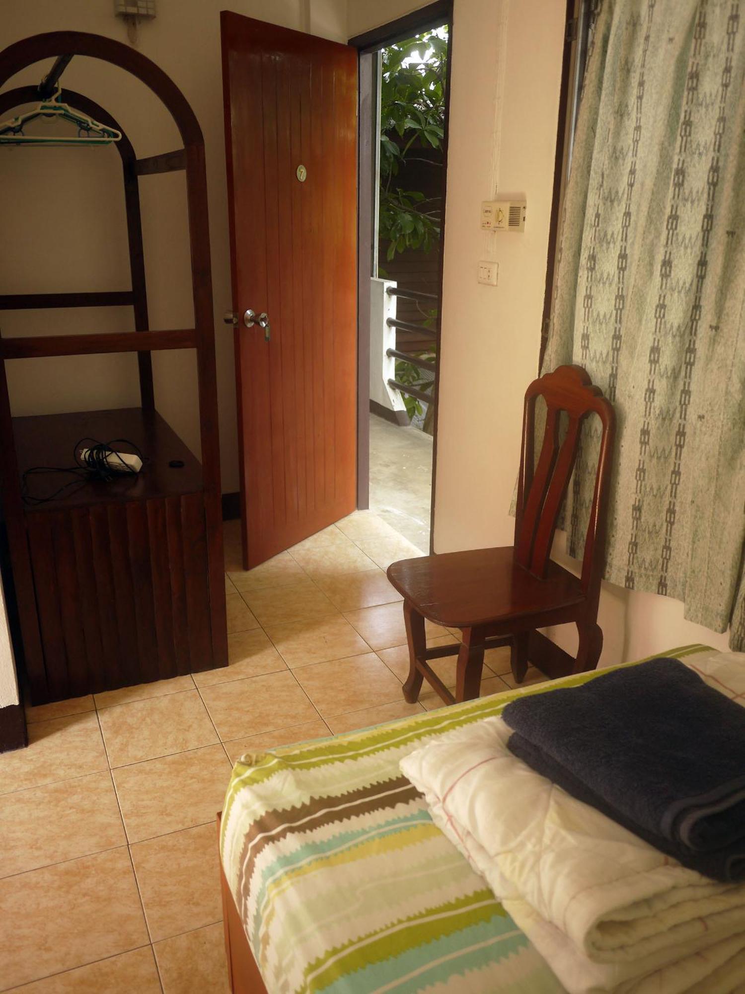 Sarah Guest House Chiang Mai Exterior photo